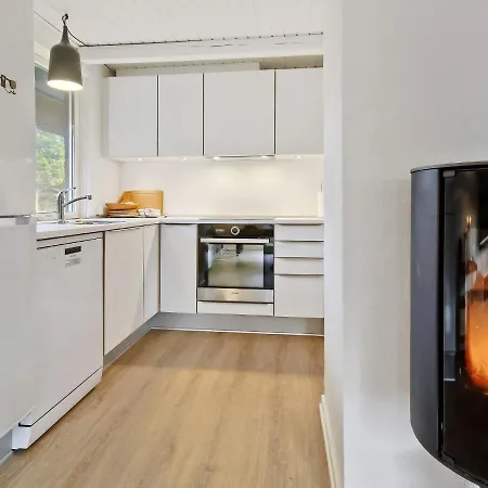 6 Person Holiday In Bl Vand Blåvand