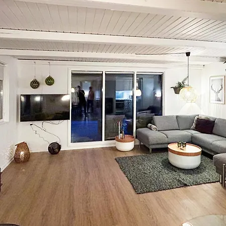 6 Person Holiday In Bl Vand *